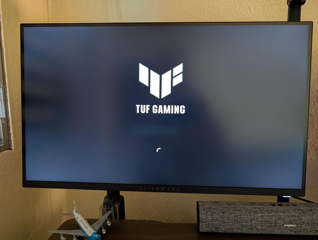 Alienware 34 Curved Gaming Monitor – AW3425DWM - 34-inch WQHD 180Hz 1ms Display, 1500R, AMD FreeSync Premium, VESA AdaptiveSync. customer photo 2
