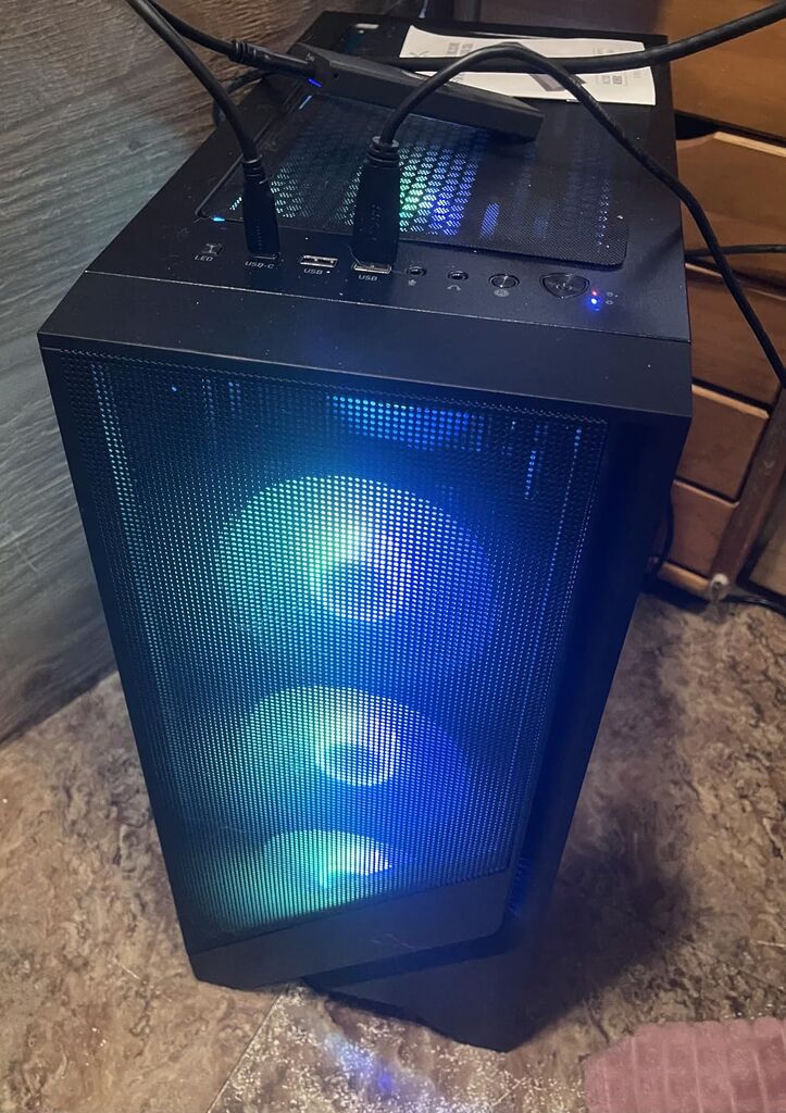 MSI Codex Z2 Gaming Desktop: AMD R7-8700F, GeForce RTX 5070, 32GB DDR5, 2TB m.2 NVMe SSD, USB Type-C, VR-Ready, Windows 11 Home customer photo 2