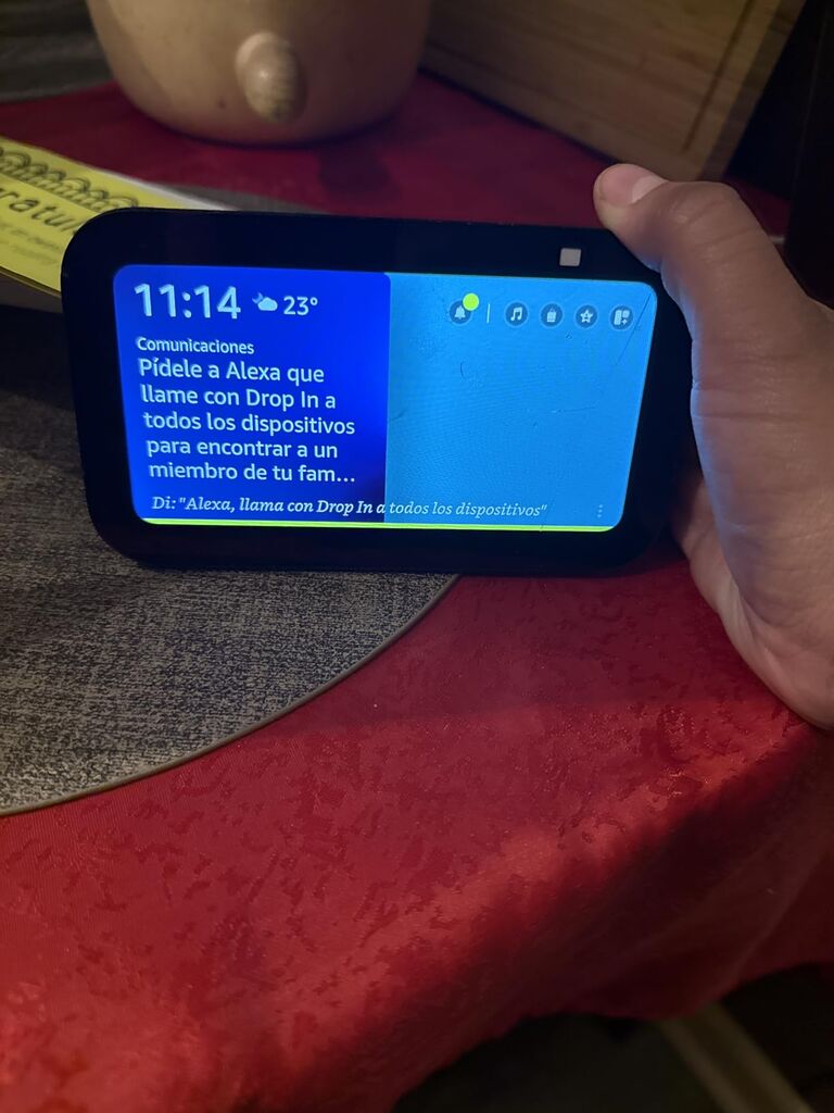 Amazon Echo Show 5 Kids (newest model), Designed for kids, Designed for Alexa+, parental controls, Includes 1 year of Amazon Kids+, Galaxy customer photo 1