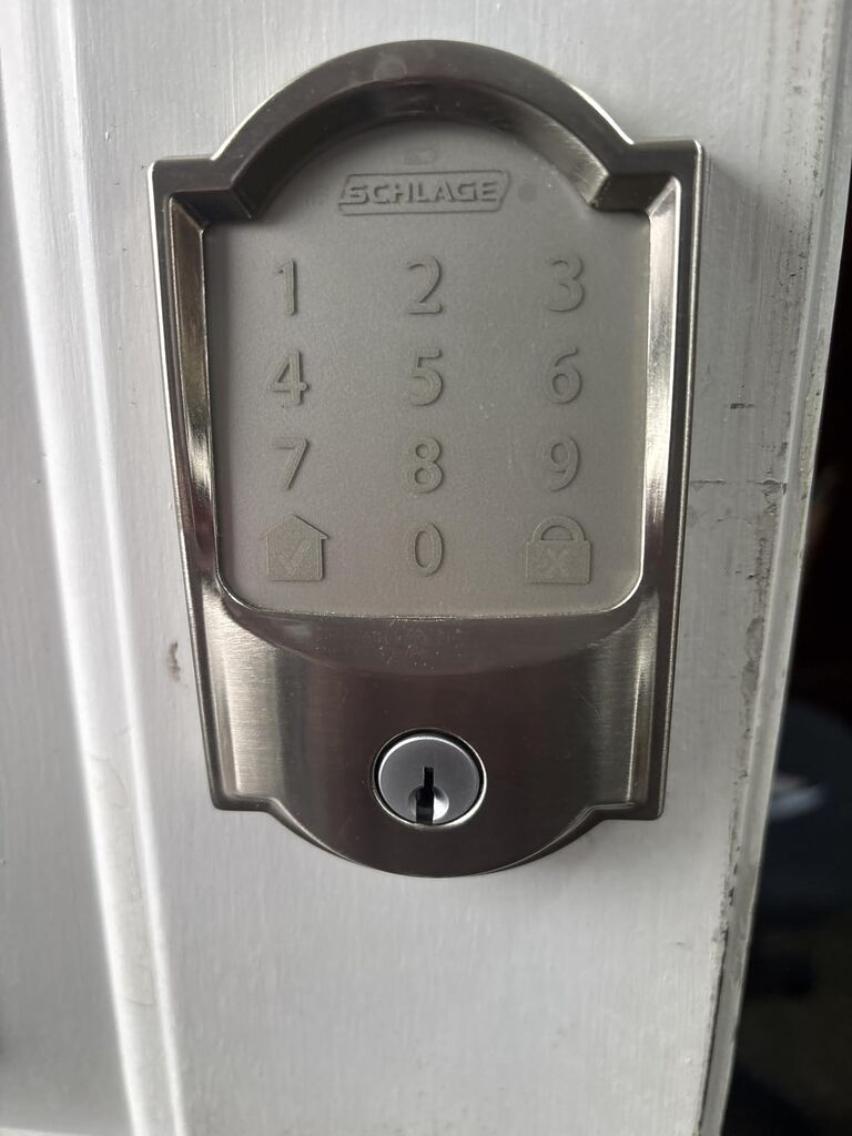 Schlage Encode Smart WiFi Deadbolt Lock with Century Trim, Matte Black customer photo 1