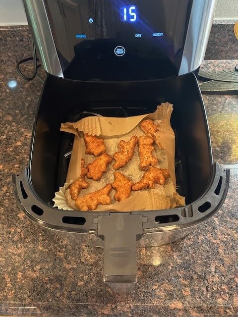 Chefman Air Fryer 8 Qt TurboFry 4-in-1 with 450°F Hi-Fry Option, XL Nonstick Dishwasher-Safe Basket customer photo 2