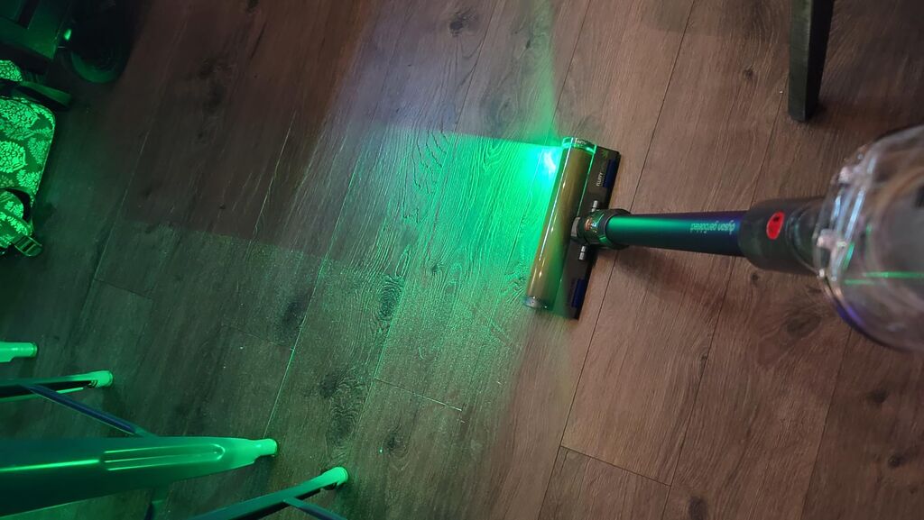 Dyson Gen5detect Cordless Vacuum customer photo 1