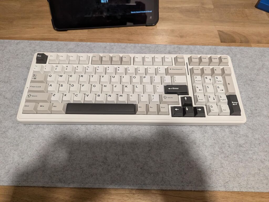 AULA F99 Wireless Mechanical Keyboard, Tri-Mode BT5.0/2.4GHz/USB-C Hot Swappable Custom Keyboard, Pre-lubed Linear Switches, RGB Backlit customer photo 1