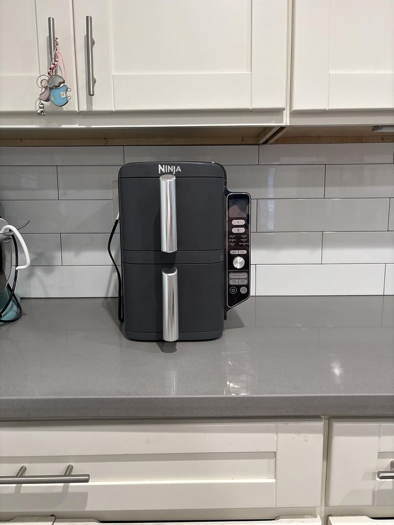 Ninja DoubleStack 8 QT 2-Basket Air Fryer SL201 Space Saving Design customer photo 1