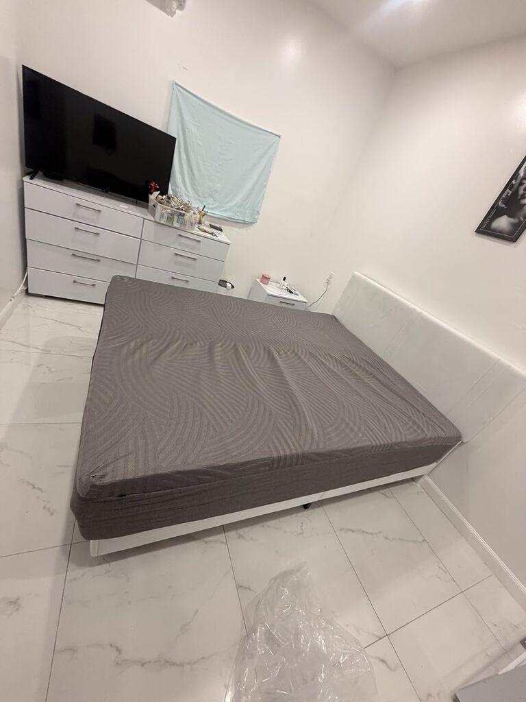 Sweetnight CoolNest Queen Mattress, 14 Inch Cooling Memory Foam Mattress customer photo 2