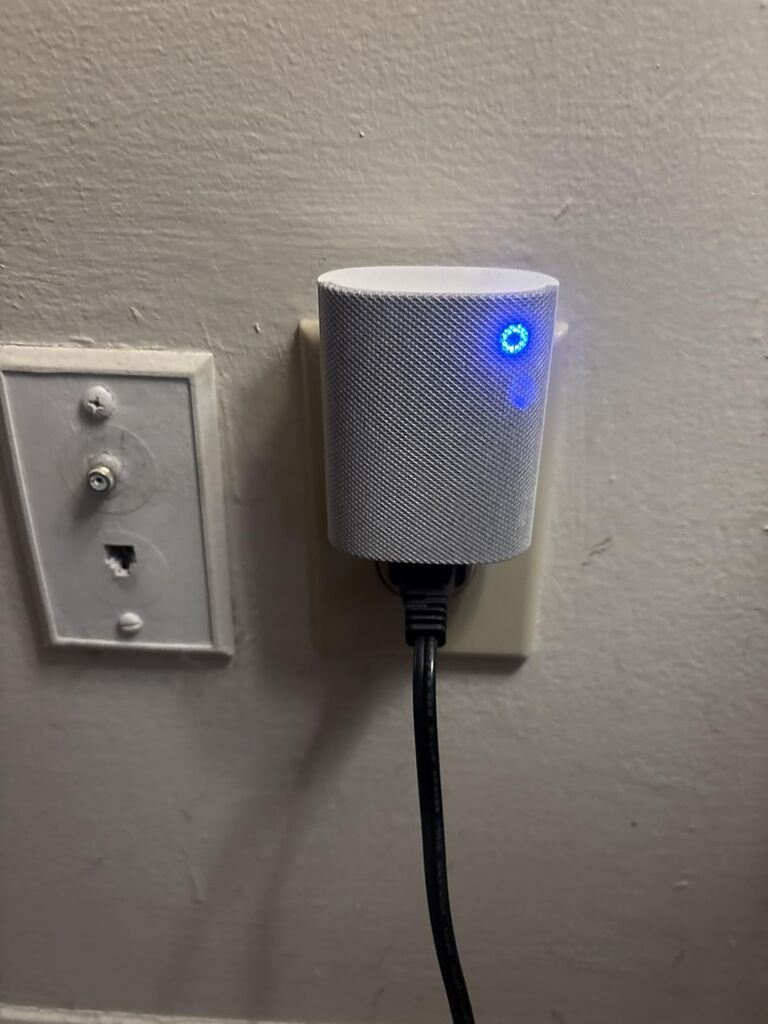 Ring Chime - Enhanced audio for real-time alerts you can hear from anywhere, easy plug-in setup, simple wifi & Bluetooth connectivity, sleek design, White customer photo 2