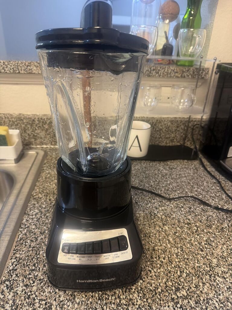 Hamilton Beach Wave Crusher Blender with 40 Oz Glass Jar (54221) customer photo 2