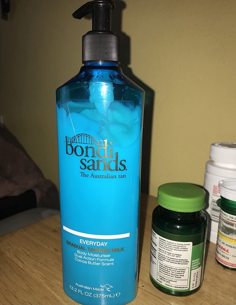 Bondi Sands Self Tanning Foam | Lightweight, Self-Tanner Foam Enriched with Aloe Vera and Coconut Provides an Even, Streak-Free Tan customer photo 1