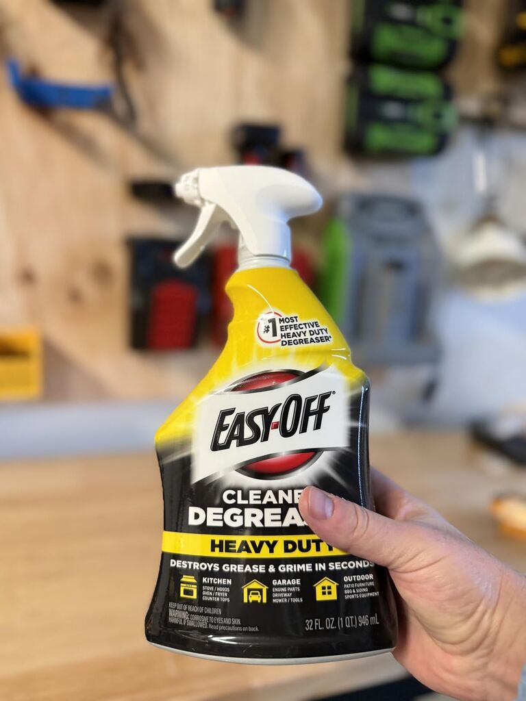 Easy-Off Heavy Duty Degreaser, Removes Grease & Grime, For Kitchen, Garage, Outdoor & More 32oz customer photo 1