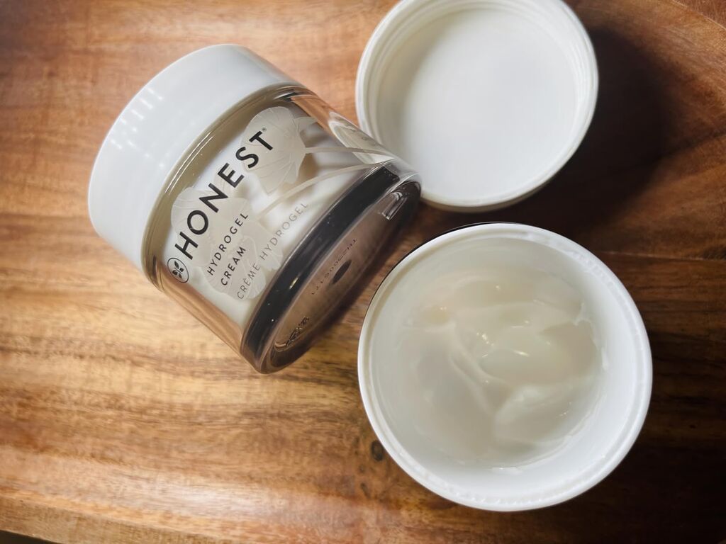 Honest Beauty Hydrogel Cream with Hyaluronic Acid, Lightweight Moisturizing Water, Gentle for Sensitive Skin, Fragrance-Free, Vegan, 1.7 fl oz customer photo 2
