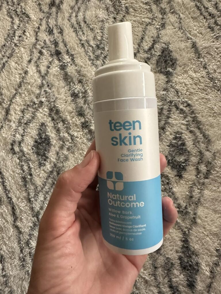 natural outcome Teen Skin Face Wash Gentle Foaming Cleanser customer photo 1