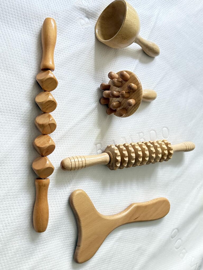 Komogir Wood Therapy Massage Tools 5-in-1 Lymphatic Drainage Massager Maderoterapia Kit customer photo 1