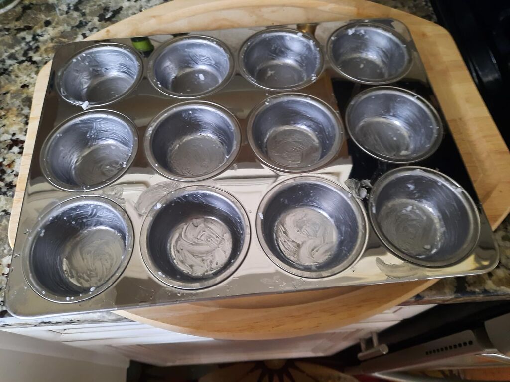 E-far Muffin Pan 12-Cup, Set of 2, Stainless Steel Cupcake Pan Metal Muffin Baking Tins customer photo 1
