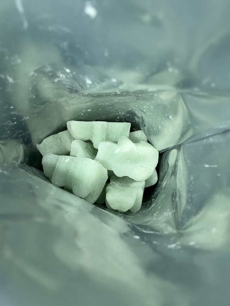 Happy Wax Vanilla Lovers Scented Natural Soy Wax Melts - 6 Oz Total - Includes Vanilla Bean Latte, Vanilla Sugar and Vanilla Sandalwood customer photo 2