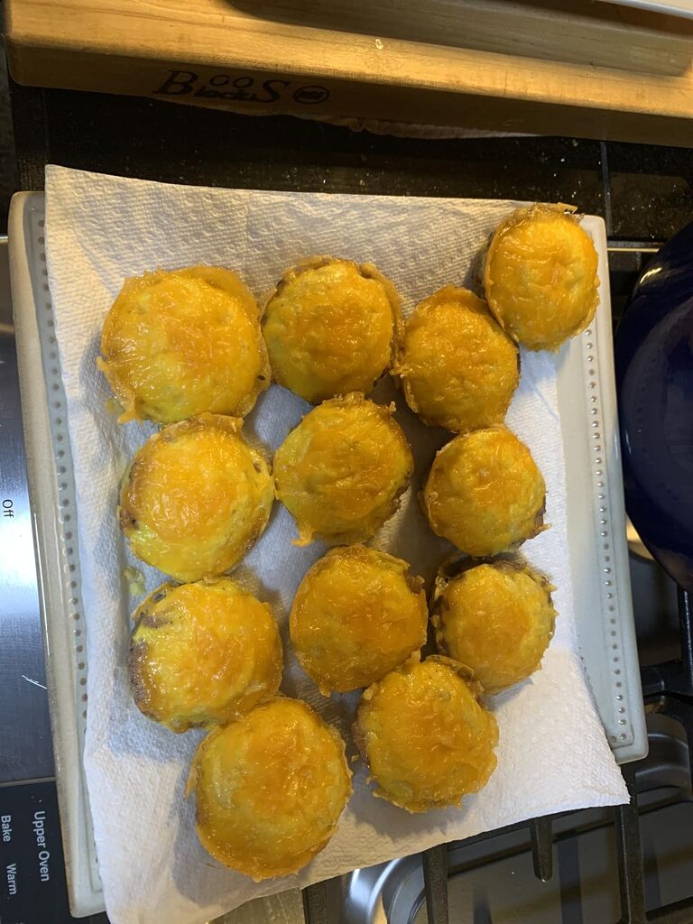 Caraway Non-Stick Ceramic 12-Cup Muffin Pan - Cream customer photo 1
