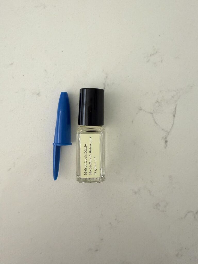 Maison Louis Marie No.04 Bois de Balincourt Natural Roll-On Perfume Oil Sample customer photo 2
