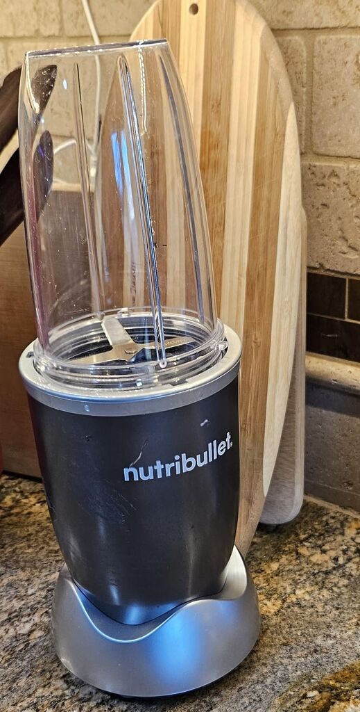 Nutribullet Personal Blender for Shakes, Smoothies, Food Prep, and Frozen Blending customer photo 2