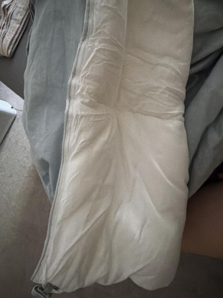 100% Cooling Bamboo Comforter - Hypoallergenic Queen Size Duvet Insert, OEKO-TEX 100 Certified customer photo 1