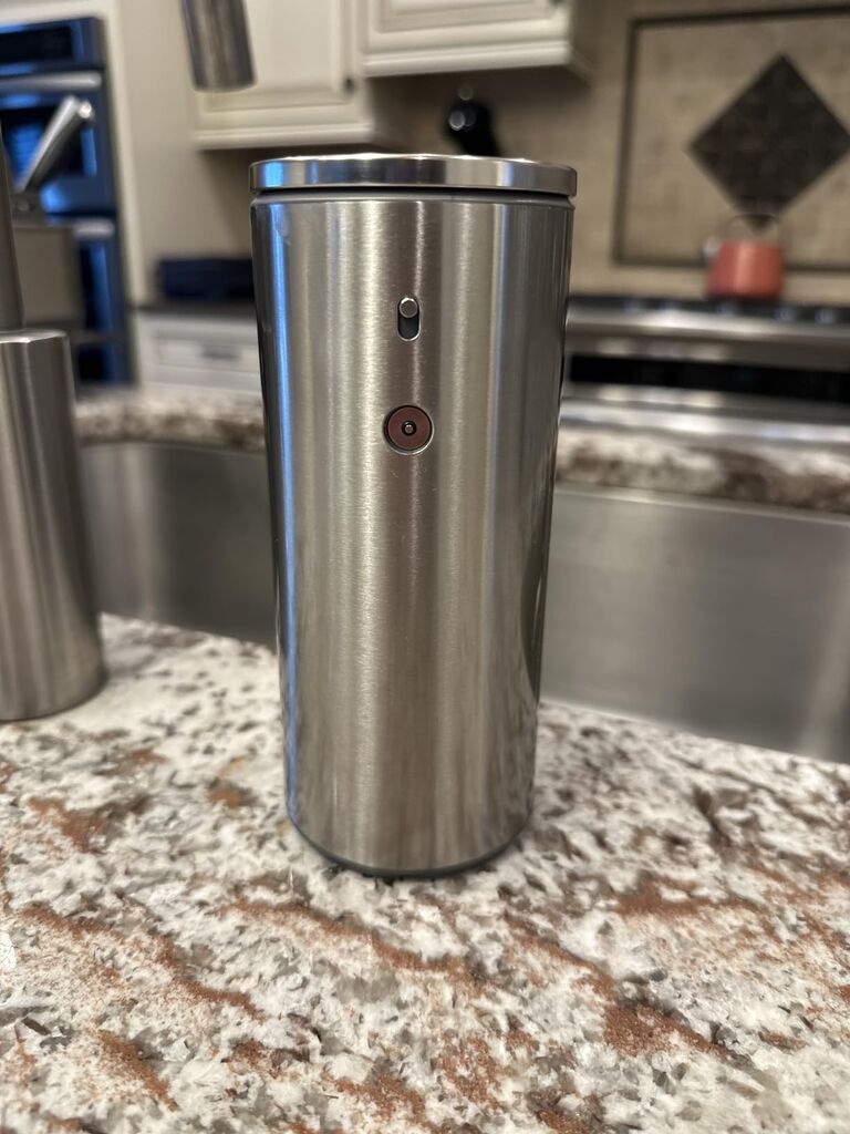 simplehuman 9 oz. Touch-Free Automatic Rechargeable Sensor Pump, Brushed Stainless Steel, New customer photo 2