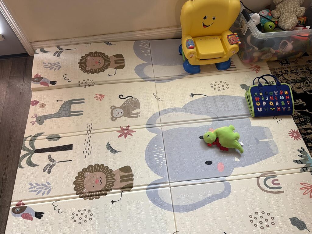 59x59 Foldable Foam Baby Play Mat - Waterproof & Anti-Slip Crawling Mat with Lion Design customer photo 1