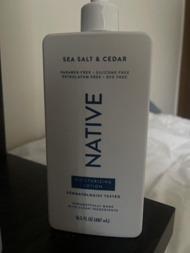 Native Body Lotion Contains Naturally Derived Plant-Based Moisturizers for Women and Men | Restores Dry Skin, Eucalyptus & Mint, 16.5 fl oz customer photo 1