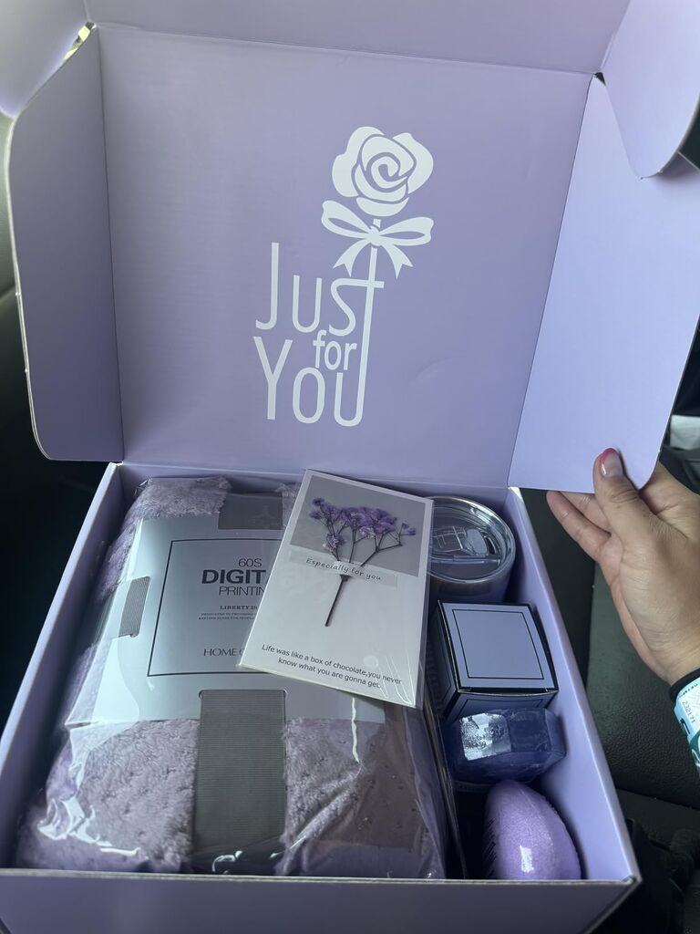 Valentine's Day Gifts for Wife Girlfriend Her, Get Well Soon Gifts Self Care Gifts, Gardenia Spa Gift Basket Care Package with Blanket, Birthday Christmas for Mom Best Friend Women customer photo 1