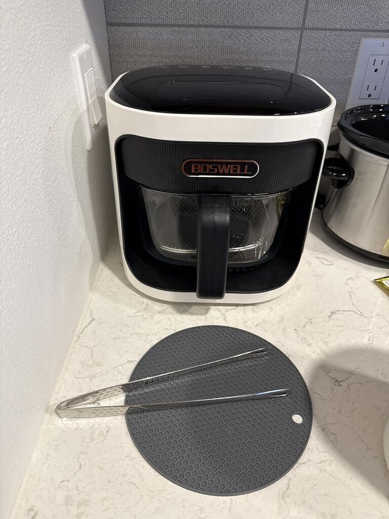 BOSWELL Glass Air Fryer, 4.5QT Transparent Fry Bowl, Circulating Heating, Non Toxic, Large Capacity Air Fryer Roast, Temperature Control Dishwasher Safe (Black) customer photo 2