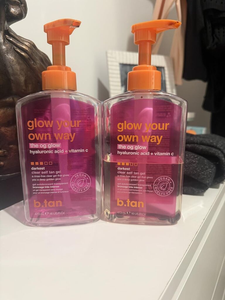 b.tan Clear Gradual Self Tan Gel | Glow Your Own Way Shimmer - Sunkissed Golden Bronze, Transfer Free, Best Extender, Moisturizing, Non Toxic Sunless Tanning Lotion, No Fake Tanner Smell, 16 Fl Oz customer photo 2