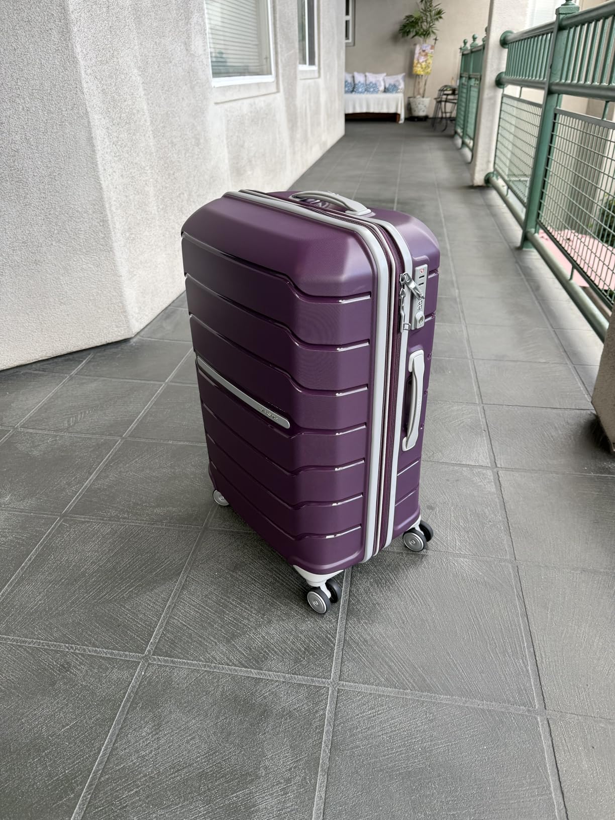 Samsonite Freeform Hardside Carry-On Luggage with Spinner Wheels customer photo 2