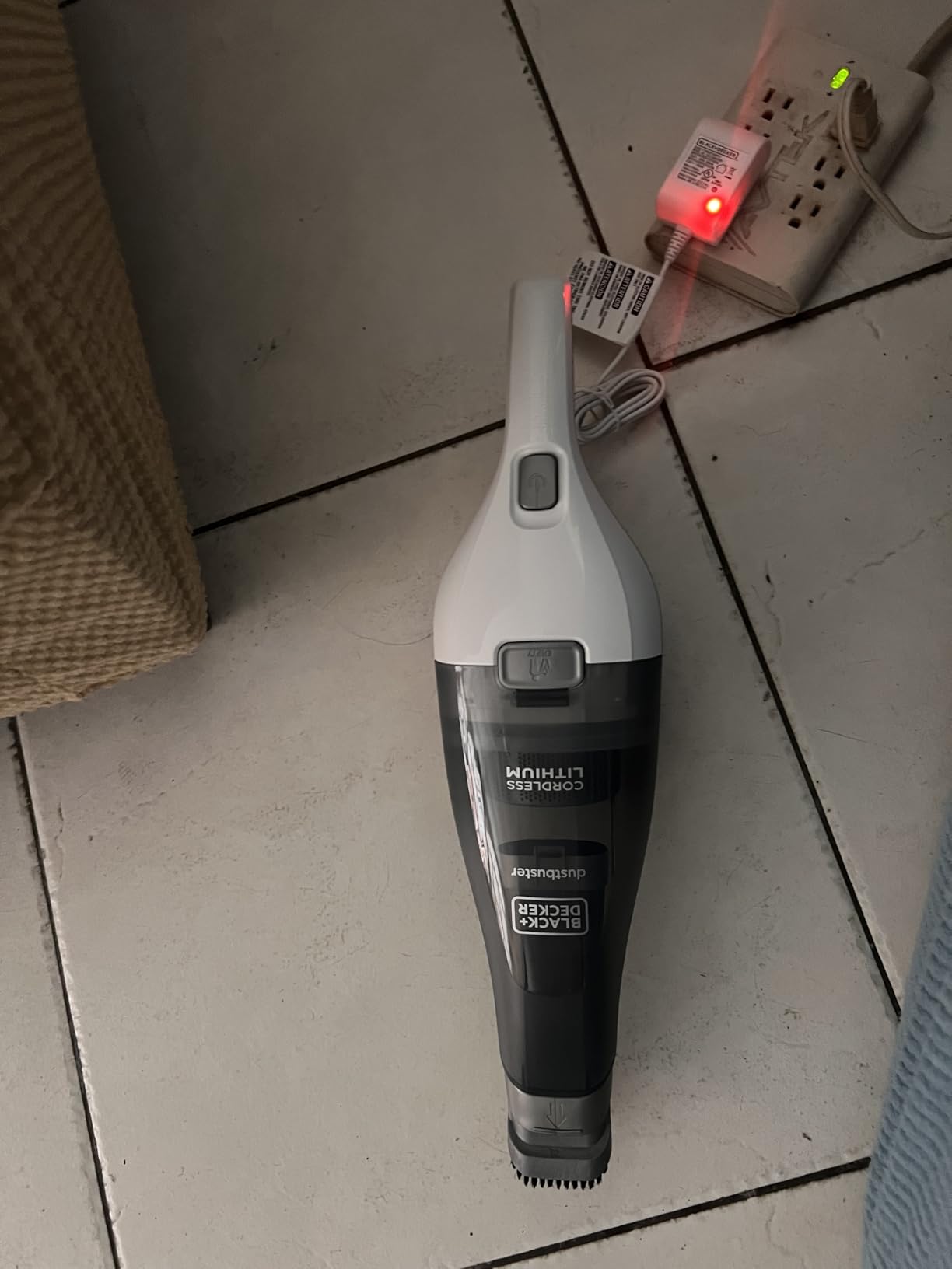 BLACK+DECKER dustbuster QuickClean Cordless Handheld Vacuum (HNVC215B10) customer photo 1