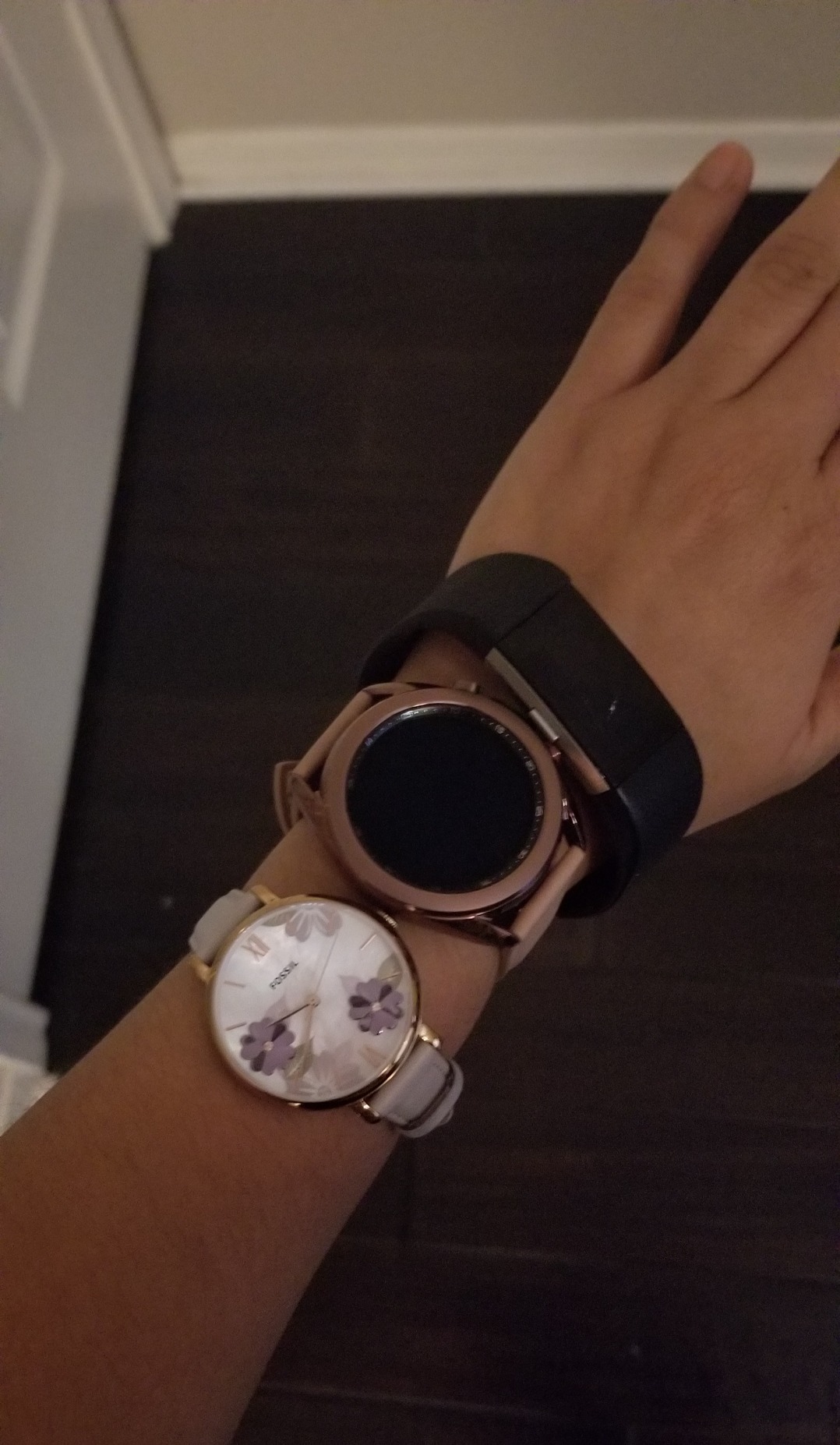 SAMSUNG Galaxy Watch 3 (41mm, GPS, Bluetooth, Unlocked LTE) Smart Watch with Advanced Health Monitoring, Fitness Tracking, and Long lasting Battery - Mystic Bronze (US Version) customer photo 1