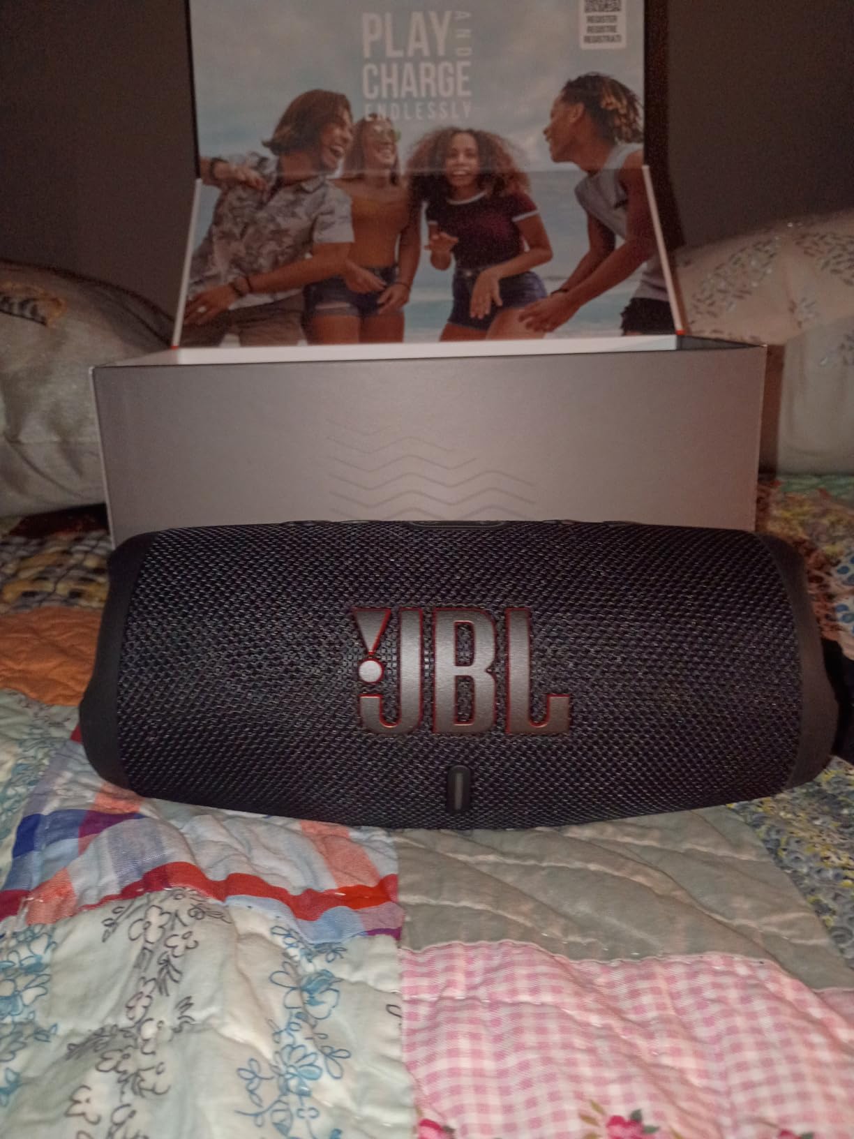 JBL CHARGE 5 - Portable Waterproof (IP67) Bluetooth Speaker with Powerbank USB Charge Out, 20 Hours Playtime, JBL PartyBoost (Black) customer photo 1