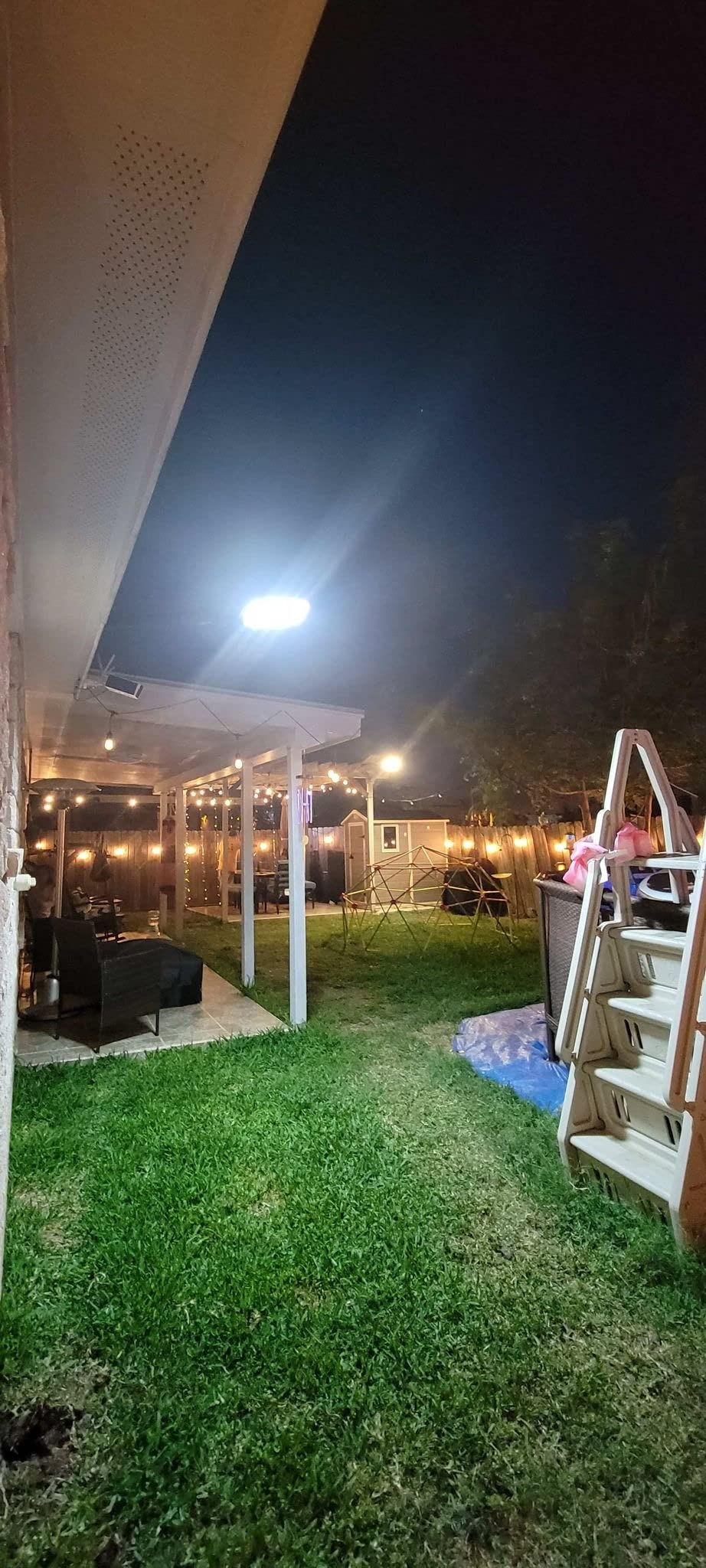 350000LM Large Solar Street Lights, 384 LEDs Solar Security Flood Lights Outdoor, IP65 Waterproof Solar Parking Lot Lights (1 Pack) customer photo 1
