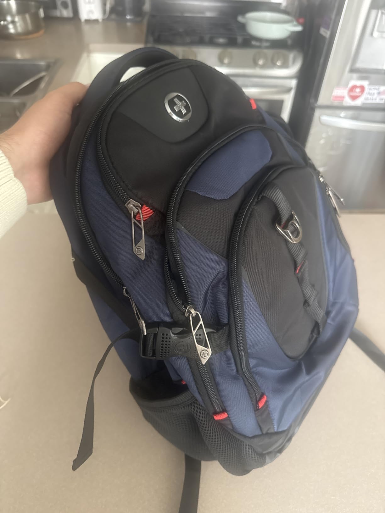 Swissdigital Design Laptop Backpack with USB Charging Port, Travel Backpack Fits 15.6 inches Computer, 31L College School Backpack for Men customer photo 1