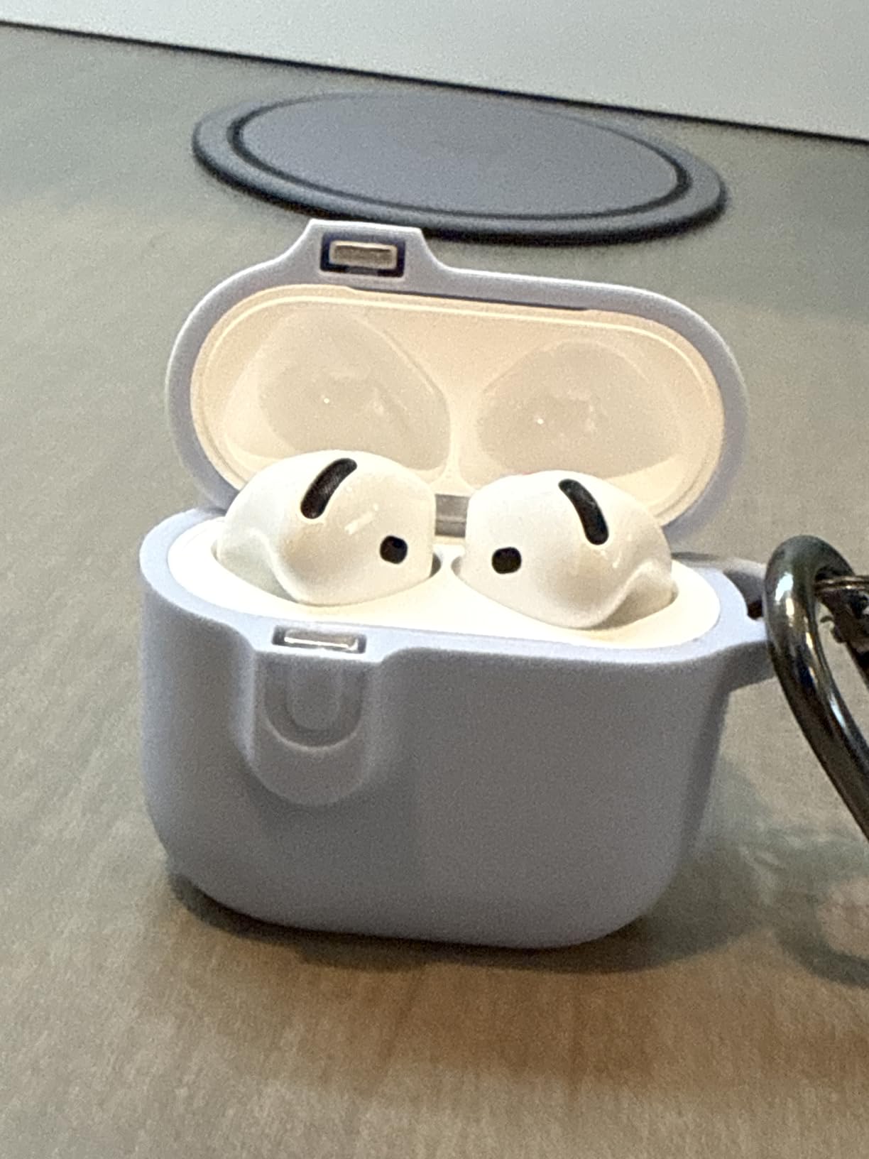 Apple AirPods 4 Wireless Earbuds, Bluetooth Headphones, with Active Noise Cancellation, Adaptive Transparency Mode, Personalized Spatial Audio, USB-C Charging, H2 Chip customer photo 2