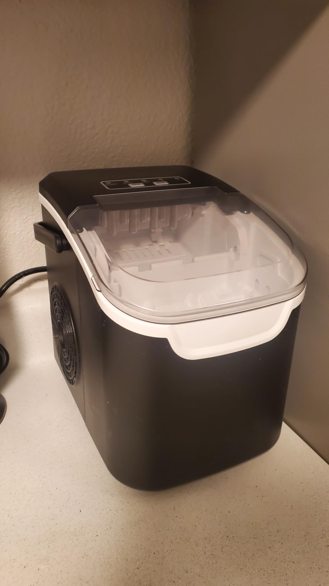 Antarctic Star Countertop Ice Maker Machine, 8 Ice Cubes in 6 mins, 26lb/Day Ice with 2 Sizes- Portable Mini, Energy Saving & Basket/Scoop for Home/Party/Travel/Camping/Bar, Dark Black customer photo 2