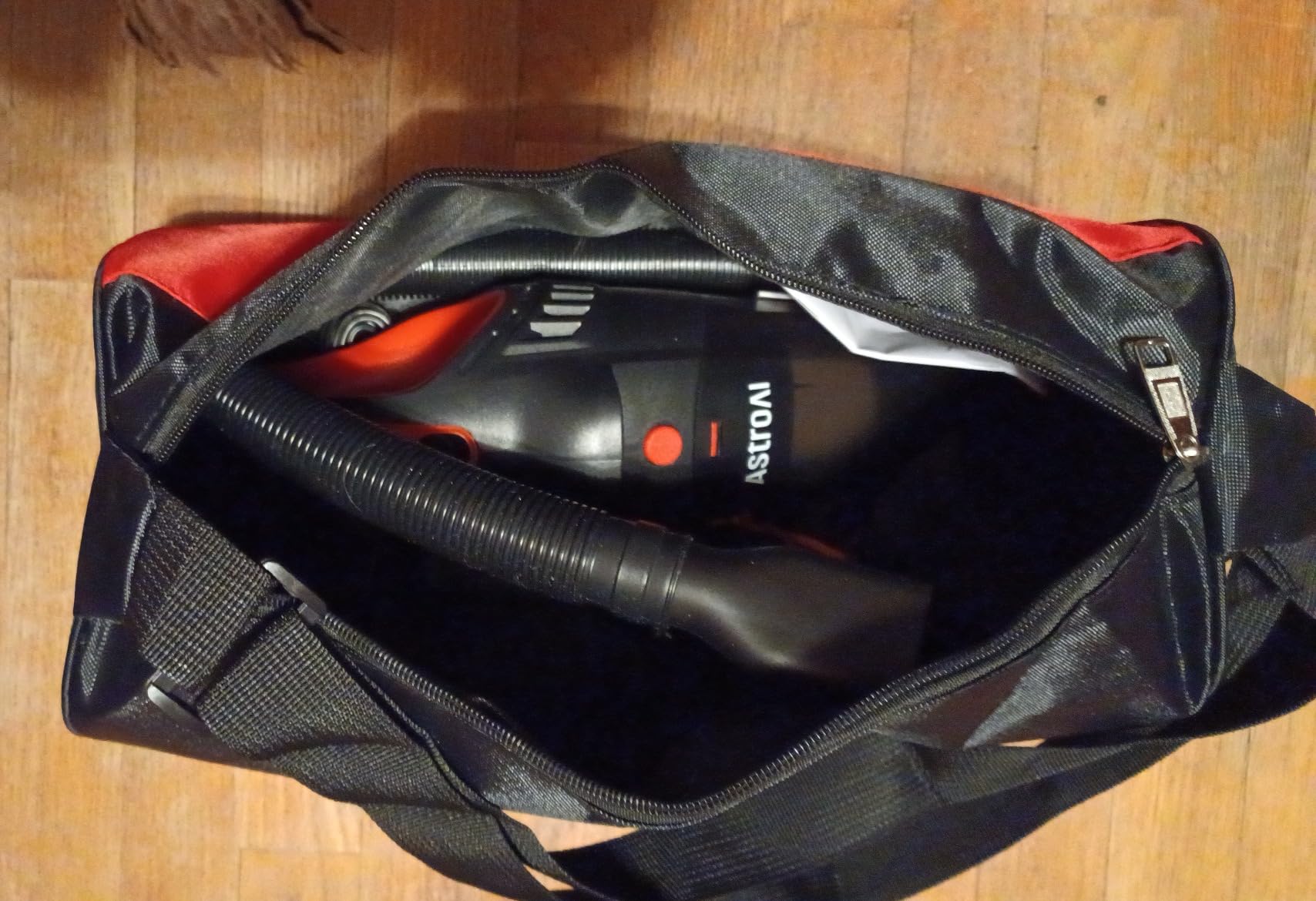 AstroAI 4-in-1 V3 12V DC Handheld Car Vacuum Cleaner with Tire Inflator and LED Light customer photo 2