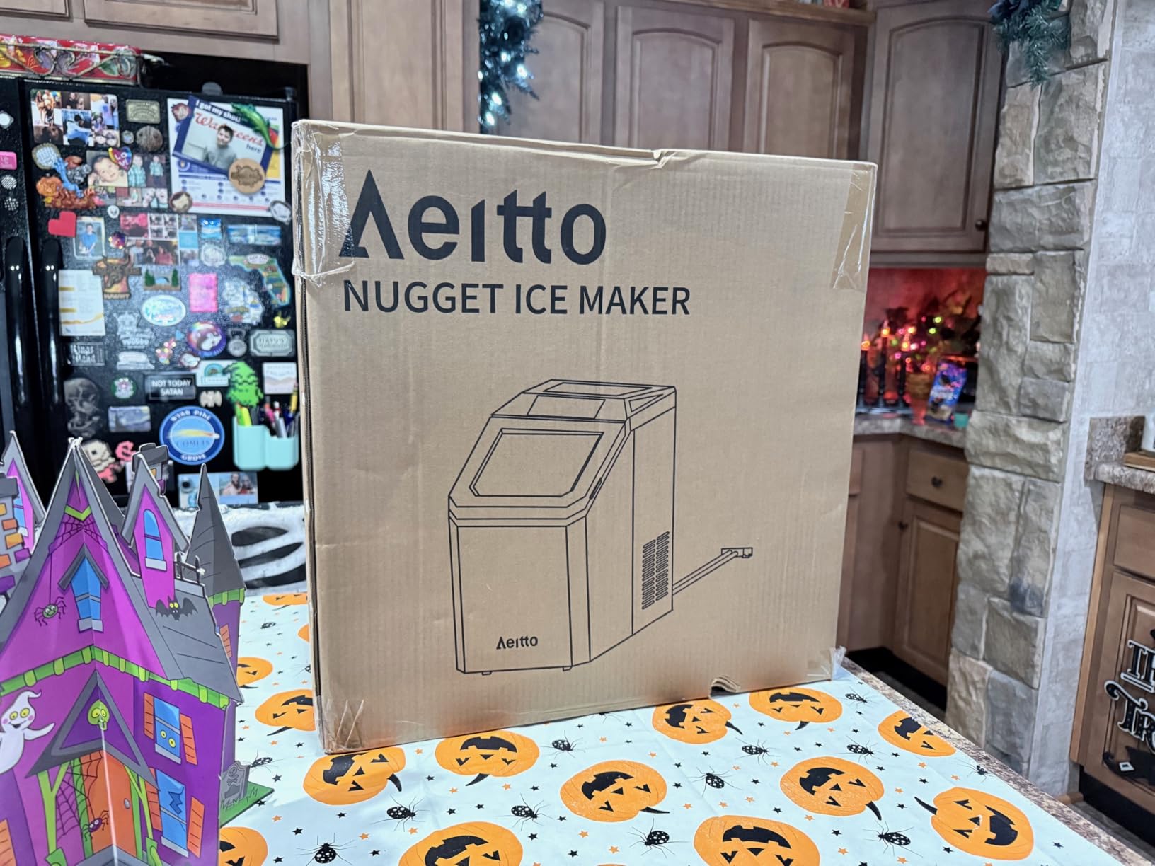 Aeitto Nugget Ice Maker Countertop, 55lbs/24H Ice Machine with 3.6L Water Tank & 3.2Lbs Ice Basket, Self-Cleaning Pebble Ice Maker with Stainless Steel Housing for Home Office and Party, Silver customer photo 2