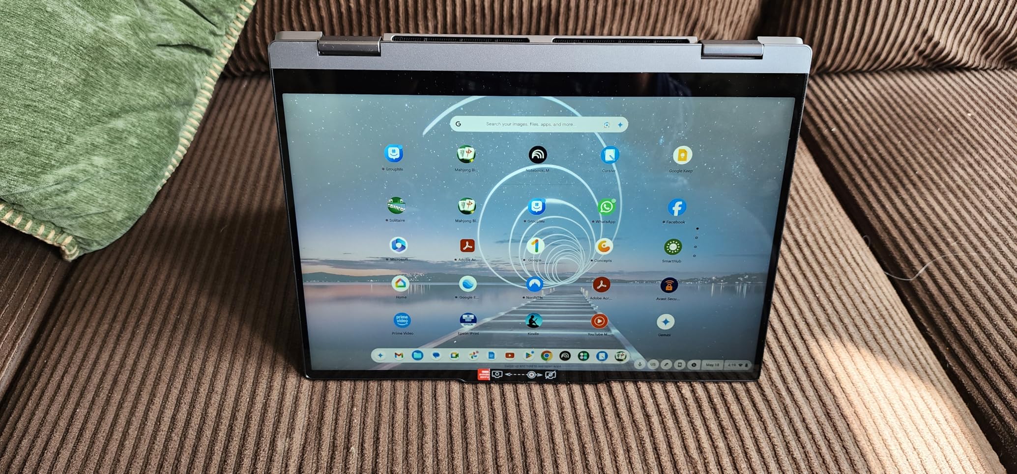 Lenovo Chromebook i - 15.3