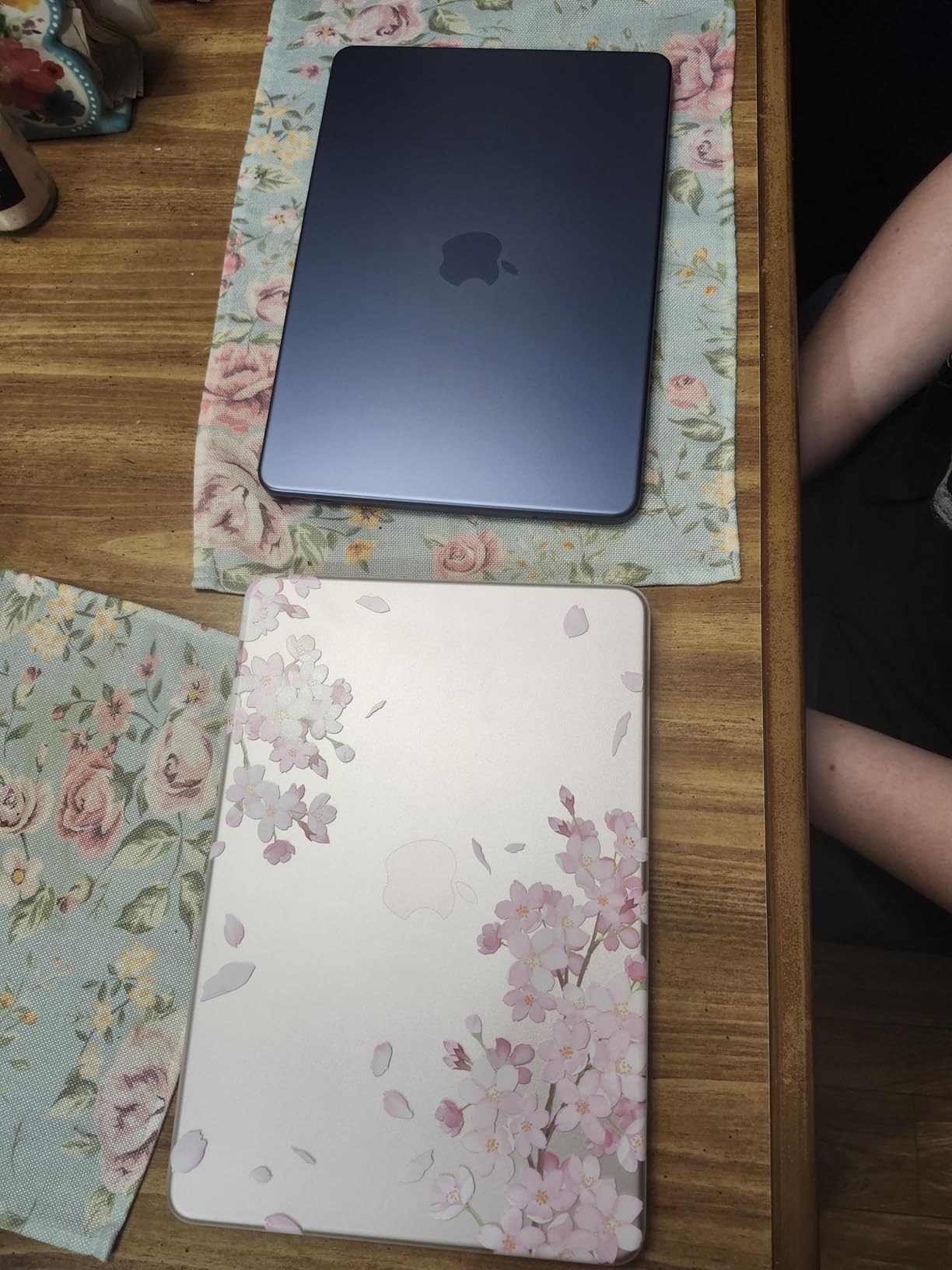 Apple 2026 MacBook Neo 13-inch Laptop with A18 Pro chip customer photo 1