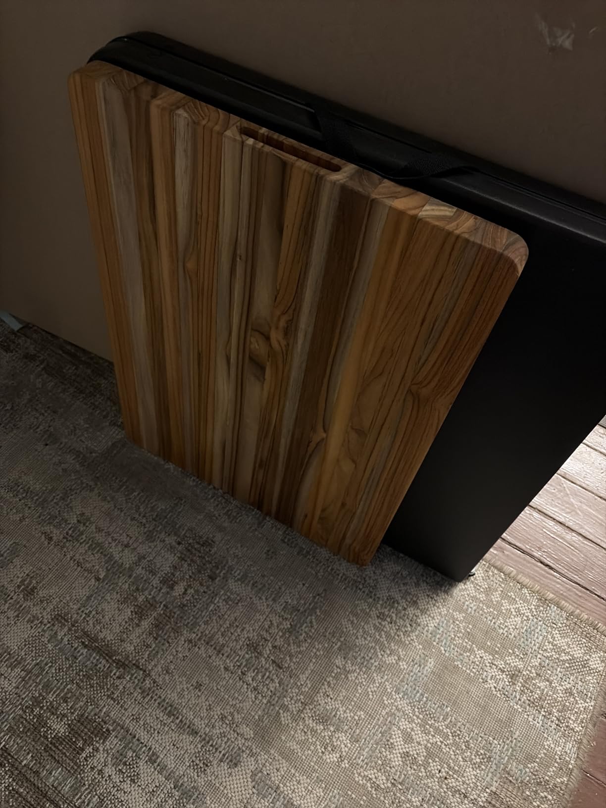Teakhaus Edge-Grain Teak Wood Cutting Board with Grip Handles, Extra Large customer photo 1