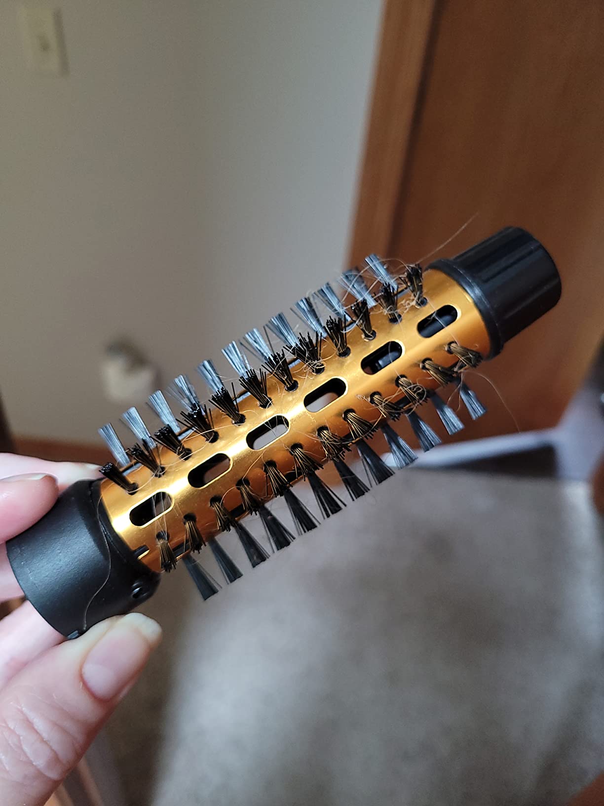 Conair 2-in-1 Hot Air Curling Combo, Includes 1.5-inch Curl Brush and 1-inch Aluminum Bristle Brush customer photo 2