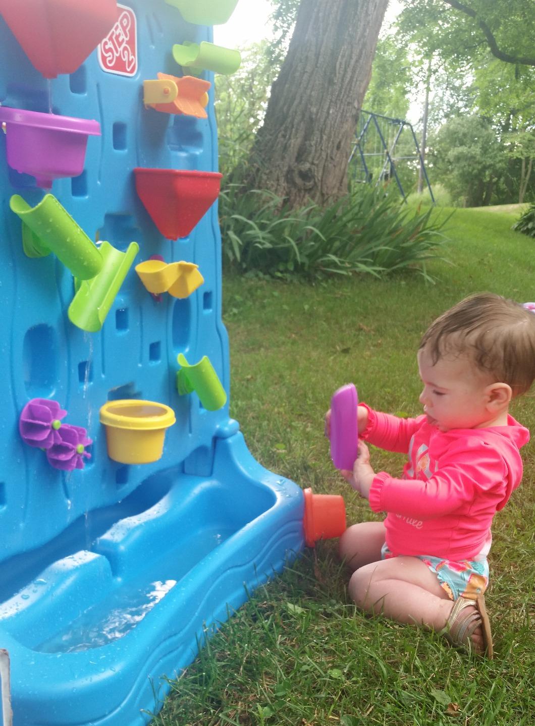 Step2 Waterfall Discovery Wall, Kids Double-Sided Water and Sand Activity Sensory Table, Summer Outdoor Toys, 13 Piece Toy Accessories, For Toddlers 1.5+ Years Old customer photo 2