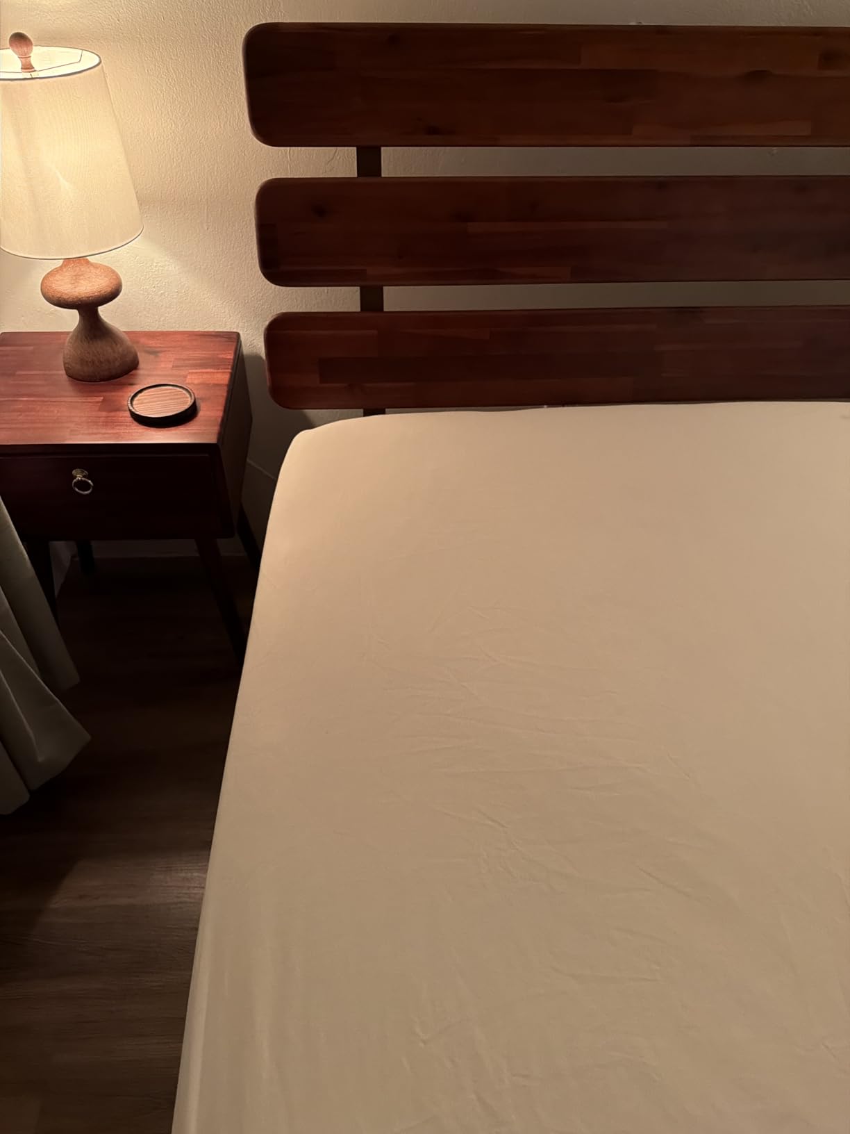 California Design Den Soft 100% Cotton Sateen Queen Bed Sheets Set, White customer photo 1