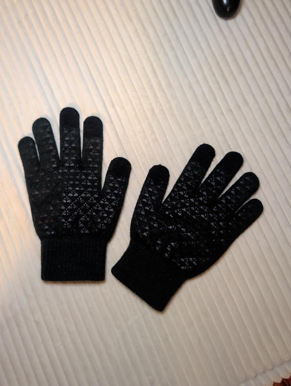 TRENDOUX Winter Gloves for Men Women - Upgraded Touch Screen Cold Weather Thermal Warm Knit Glove for Running Driving Hiking customer photo 2