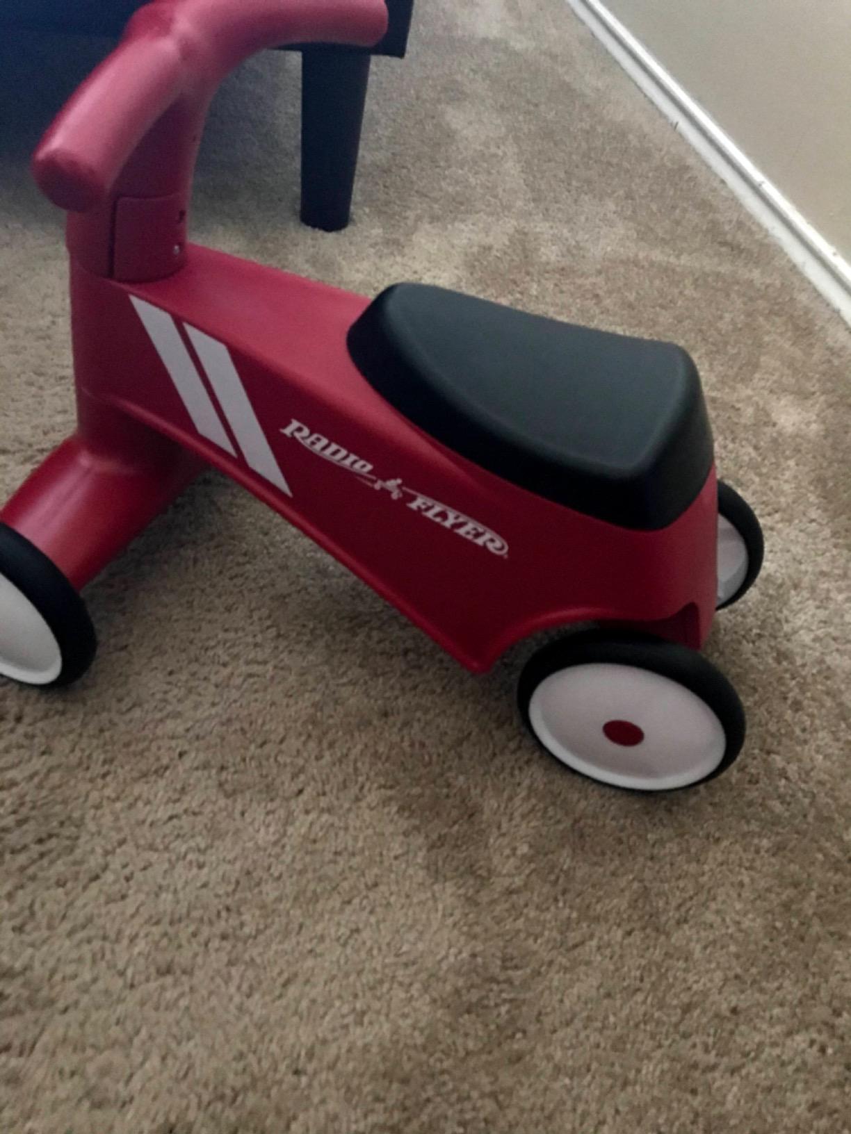 Radio Flyer Scoot About Sport Ride On, Toddler Ride On Toys, Front Steering customer photo 1