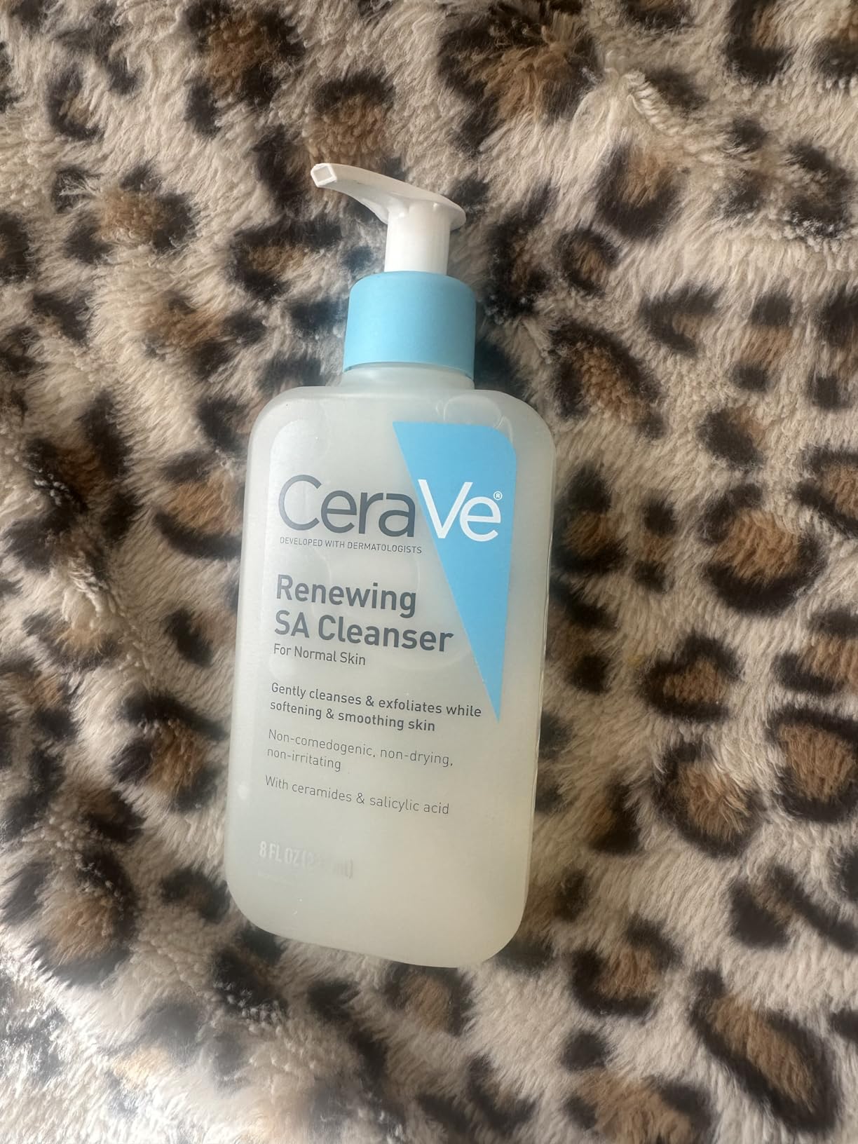 CeraVe Renewing Salicylic Acid Cleanser, Gentle Exfoliating Face Wash, 16oz customer photo 1