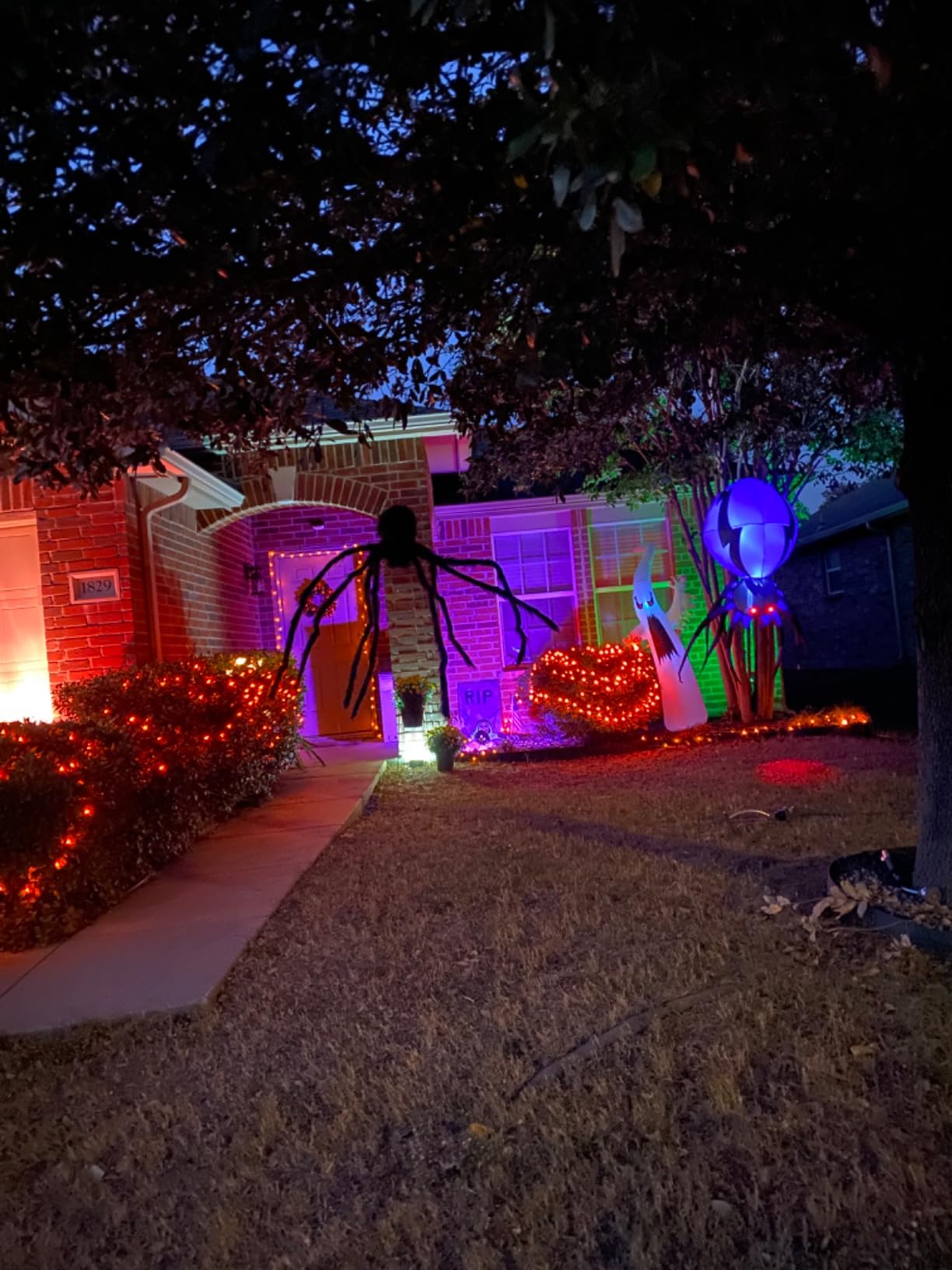 GOOSH 6 FT/12 FT Halloween Inflatables Ghost Outdoor Decorations Blow Up Yard Scary Red Eye Dimming Ghost with Built-in Colorful LEDs for Garden Lawn Indoor Party Decor customer photo 1