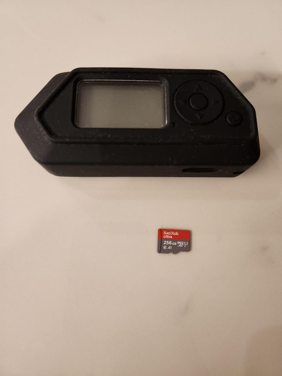 SANDISK 256GB Ultra microSD Card + Adapter, Up to 150MB/s Read Speeds customer photo 1