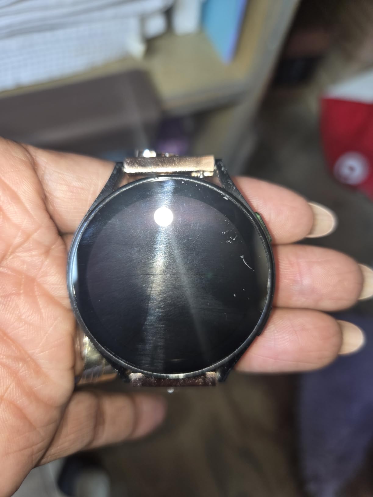 SAMSUNG Galaxy Watch 5 44mm Bluetooth Smartwatch w/Body, Health, Fitness and Sleep Tracker, Improved Battery, Sapphire Crystal Glass, Enhanced GPS Tracking, US Version, Gray (Renewed) customer photo 1